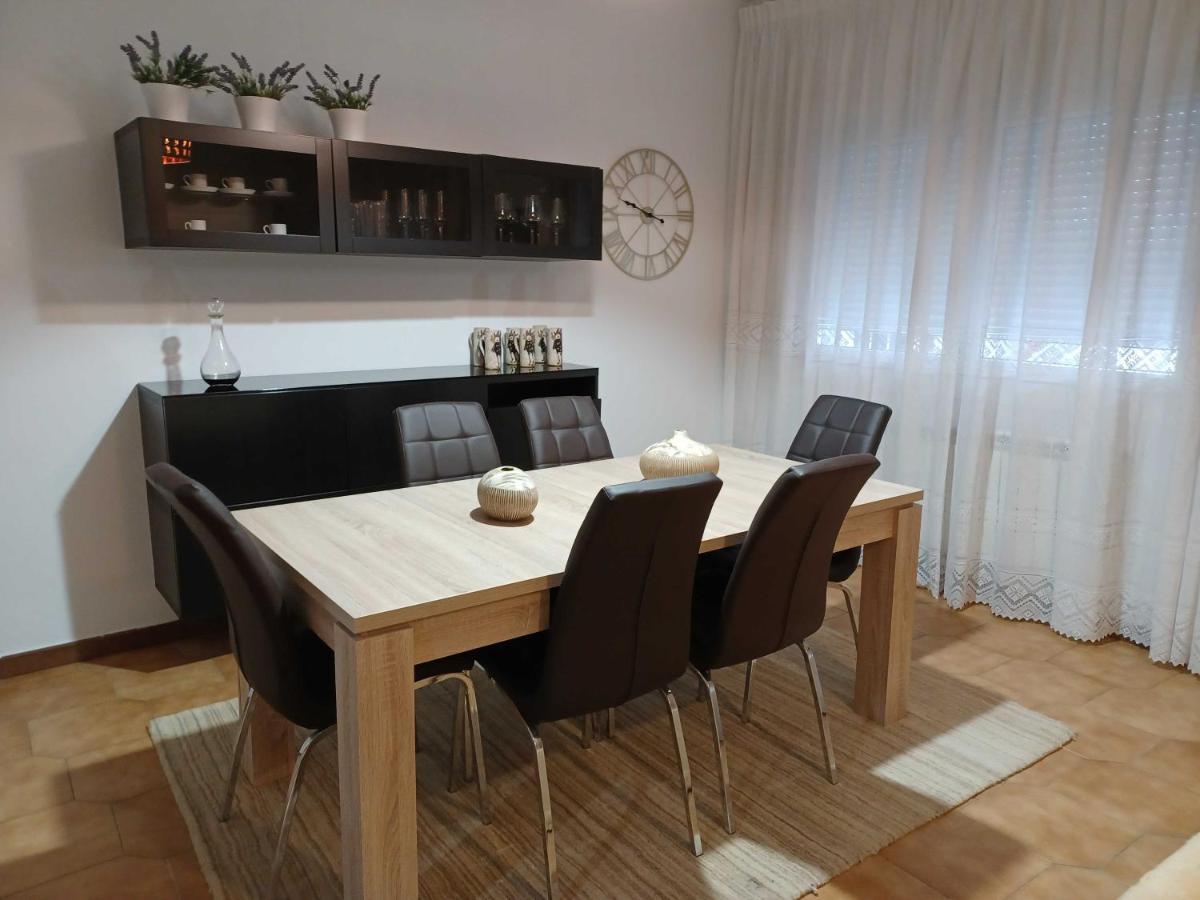 דירות מונפורט דה למוס La Casita De Plata מראה חיצוני תמונה